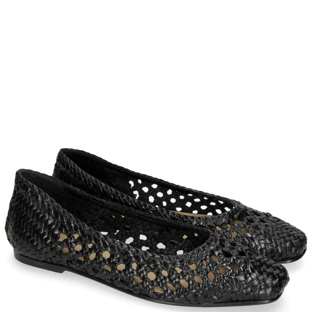 black ballet pumps