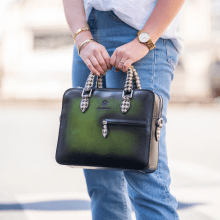 Handbags Vancouver Ultra Green Shade Black