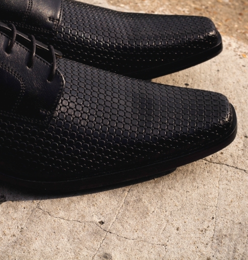 Designer shoes for men in real Leather | Melvin & Hamilton